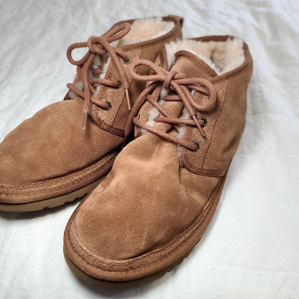 UGG Neumel Suede Low Chukka Classic Ankle Boots sz 10/43